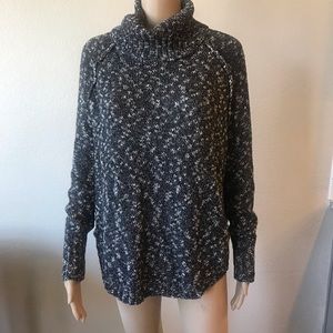 Lucky Brand Knit Size Medium Sweater